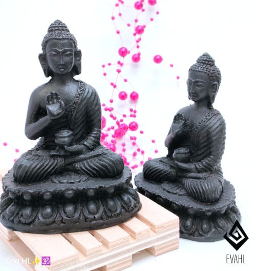 1. Budda czarny siedzący  (4).jpg