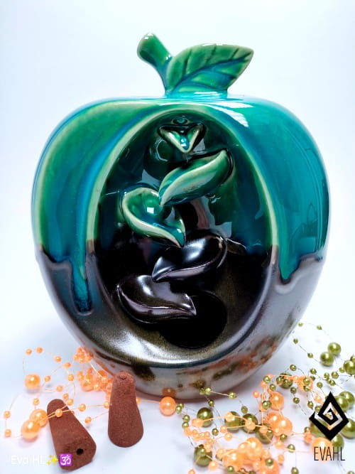 Kominej zapachowy backflow Jabłko (3).jpg