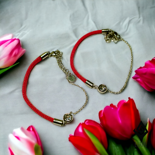 1. bransoletka czerwona, srebrna z cyrkonią, ochrona, evahl, dordze (3).png