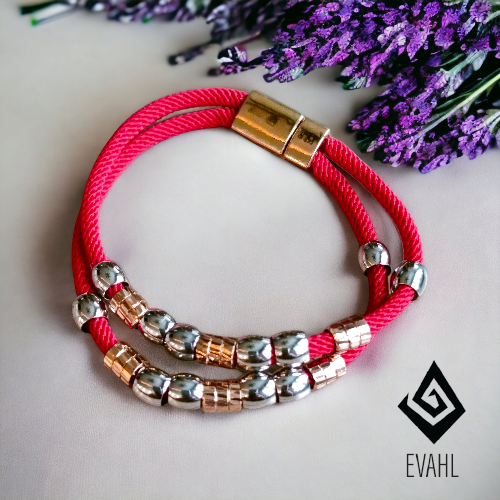 1. Bransoletka czerwona podwójna, srebrno złota (2).png